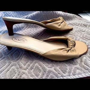 Slide leather sandals
